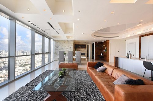 Photo 39 - Tower Sea View Luxury 32 Floor Apartment