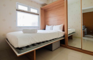 Photo 2 - 2BR Apartment Green Pramuka City near Shopping Mall