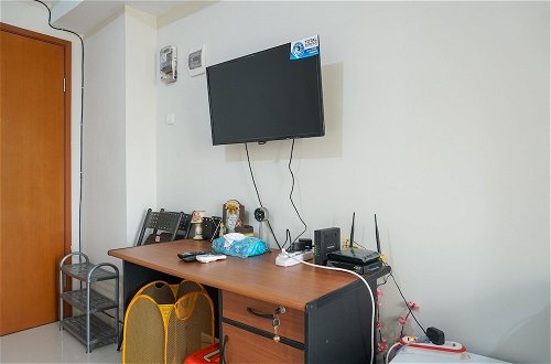 Photo 8 - Fully Furnished Studio at Green Park View Apartment
