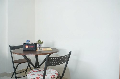 Photo 13 - Fully Furnished Studio at Green Park View Apartment