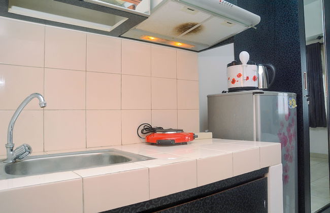 Good Homey and Simply Studio Margonda Residence 3 Apartment - Foto 7