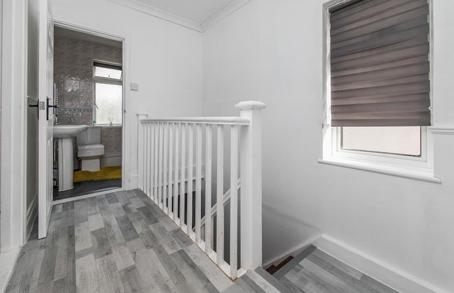 4br-sleeps10-parking-garden - Foto 5