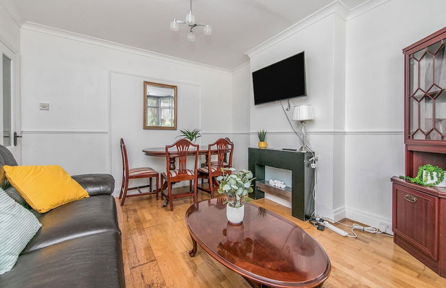 4br-sleeps10-parking-garden - Foto 11