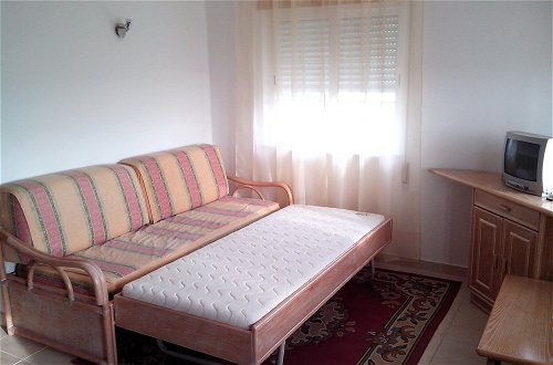 Photo 5 - Remarkable 1-bed Apartment in Olhos de Agua