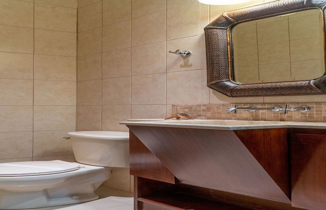 Ocean View Luxury Condo at Flamingo Towers - Foto 16