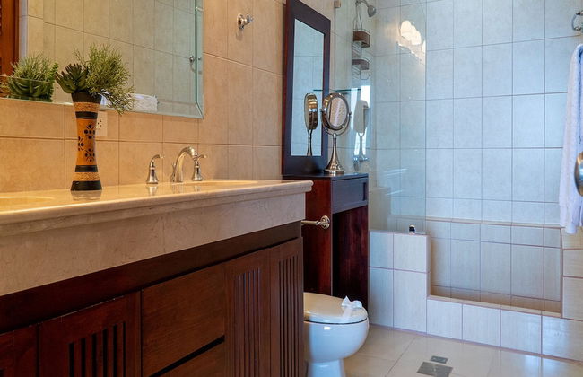 Ocean View Luxury Condo at Flamingo Towers - Foto 18