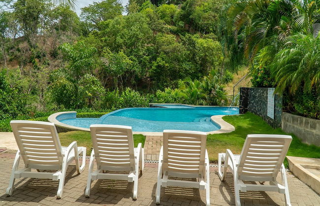 Ocean View Luxury Condo at Flamingo Towers - Foto 19