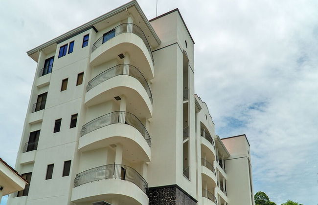 Ocean View Luxury Condo at Flamingo Towers - Foto 24