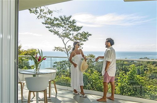Foto 41 - Adeluna Luxury Ocean View Villas