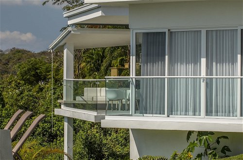 Photo 73 - Adeluna Luxury Ocean View Villas