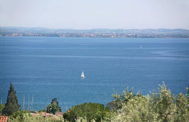 Villa Rosa - 3 Bedroom Apartment - Photo 9