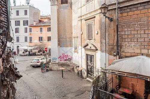 Foto 25 - Cozy Entire Apt Close To Piazza Trilussa