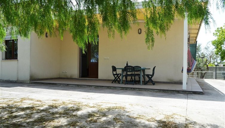 Foto 1 - Villa for Holidays by the sea and in the Countryside and Near the Beaches of San Foca