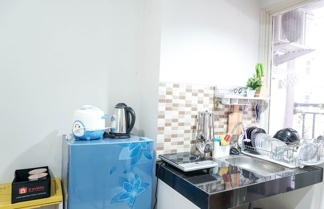 Comfortable Studio Apartment at Green Park View - Photo 8