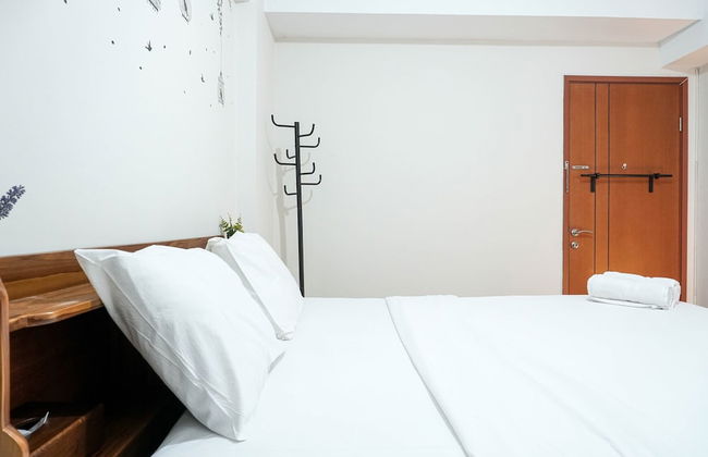 Comfortable Studio Apartment at Green Park View - Photo 6