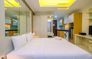 Foto 3 - Strategic And Comfort Studio At Menteng Park Apartment