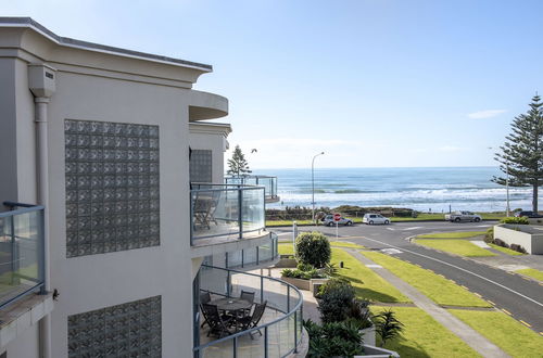 Photo 34 - The Reef Beachfront Apartments