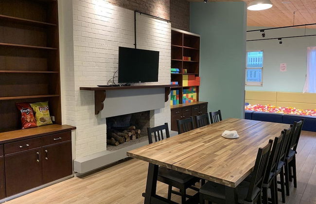 American Village Resort - Photo 46