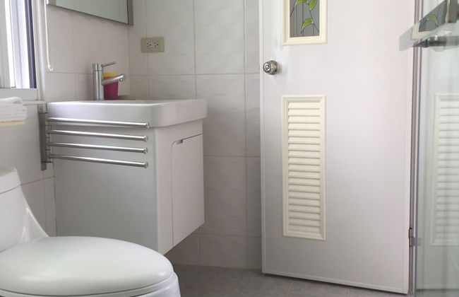 IMEEK Pet Friendly Tourist Home - Photo 18