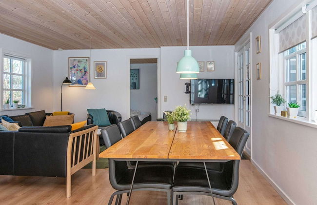 8 Person Holiday Home in Blavand - Foto 14
