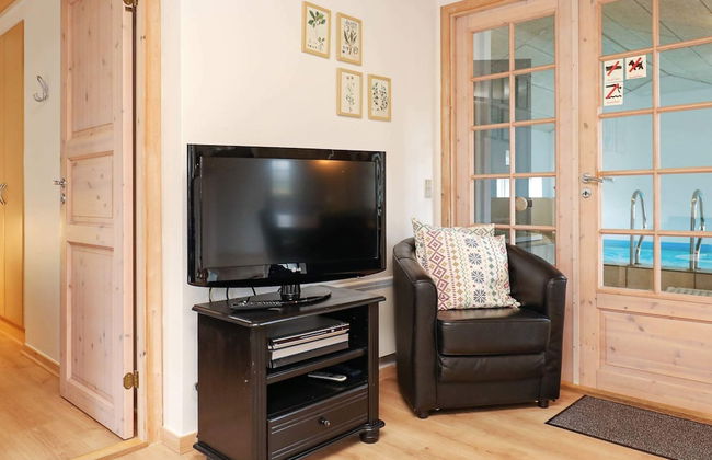 8 Person Holiday Home in Blavand - Foto 16