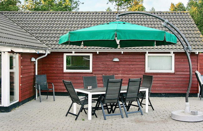 12 Person Holiday Home in Rodby - Foto 43