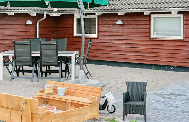 12 Person Holiday Home in Rodby - Foto 47