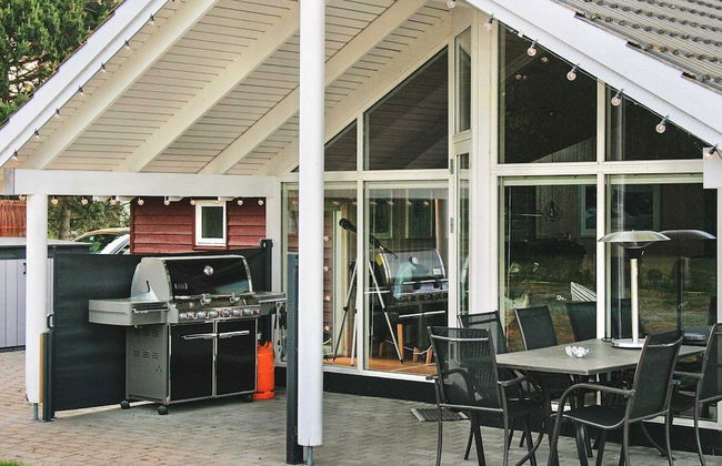 12 Person Holiday Home in Rodby - Foto 42