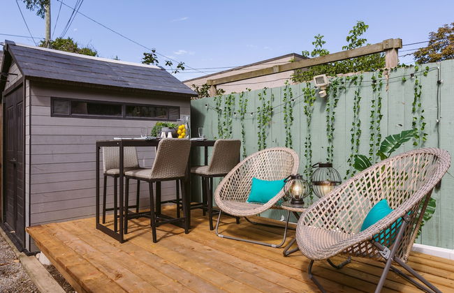 Homey & Elegant 3-bedroom House in the Annex - Photo 20
