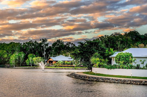 Photo 1 - Blue Lagoon Villa A in Trinity Beach