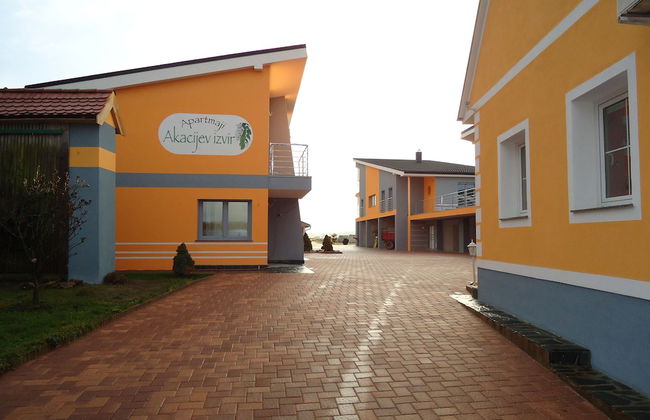 Apartments Akacijev Izvir - Foto 1