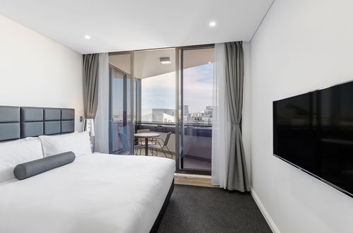 Photo 5 - Meriton Suites Church Street, Parramatta