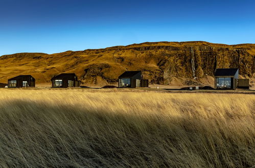 Photo 1 - Seljalandsfoss Horizons