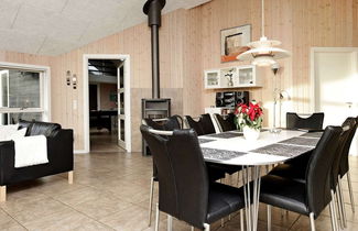 Foto 3 - 8 Person Holiday Home in Blavand