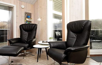 Photo 2 - 8 Person Holiday Home in Blavand