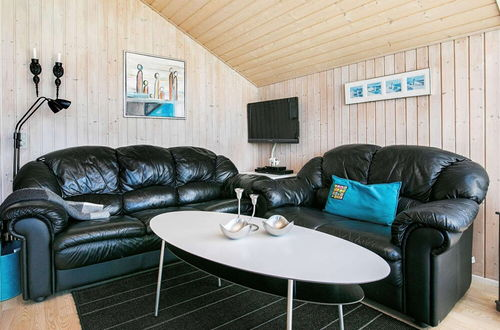 Photo 12 - 6 Person Holiday Home in Lokken