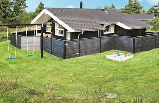 Photo 1 - 6 Person Holiday Home in Blavand