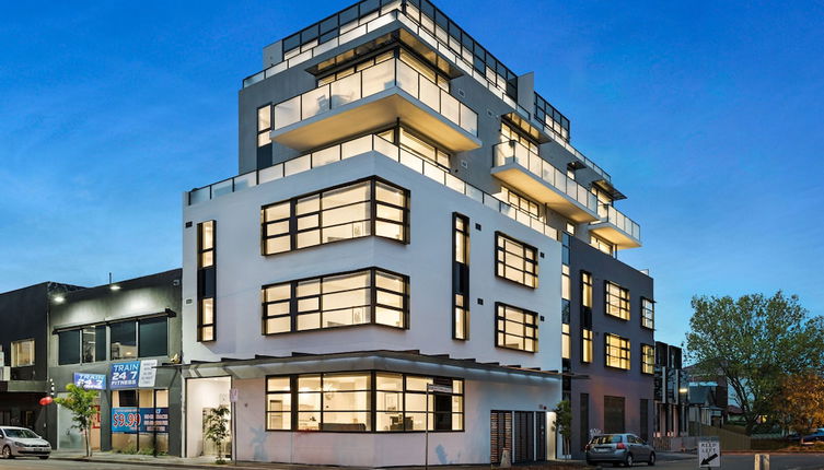 Photo 1 - The Hamptons Apartments - St Kilda