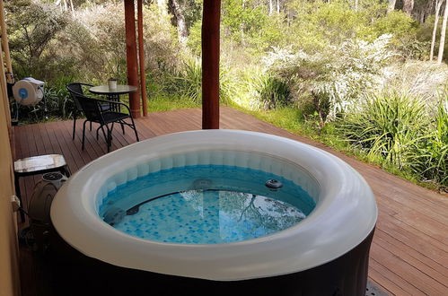 Photo 19 - Jarrah Grove Forest Retreat - Adults Only