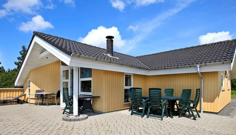 Photo 1 - 8 Person Holiday Home in Blavand