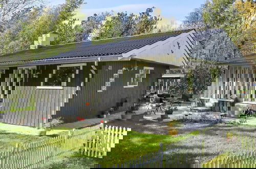 Foto 1 - 4 Person Holiday Home in Logstor