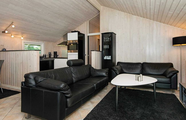 6 Person Holiday Home in Fano - Foto 8