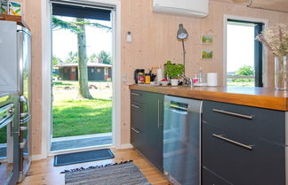 Foto 2 - 6 Person Holiday Home in Logstor