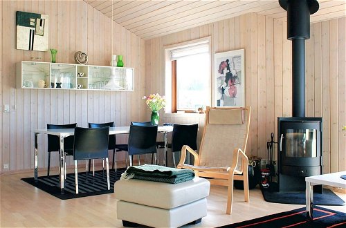 Photo 5 - 8 Person Holiday Home in Lokken