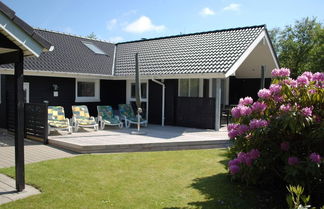 Foto 1 - 6 Person Holiday Home in Blavand