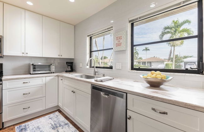 Private Pool + Sunroom Beach Escape at Manatee - Photo 20