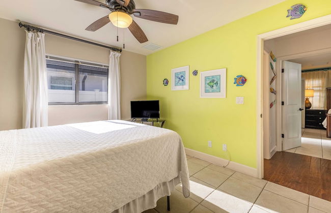 Private Pool + Sunroom Beach Escape at Manatee - Photo 26