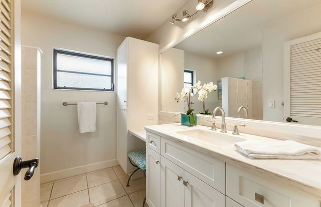 Private Pool + Sunroom Beach Escape at Manatee - Photo 24