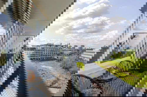 Photo 1 - Apartment in Antwerp With View on the Scheldt