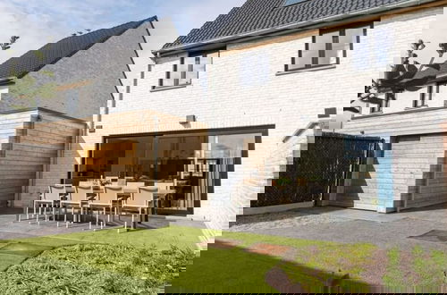 Foto 8 - Holiday Home With Garden for up to 10 Guests